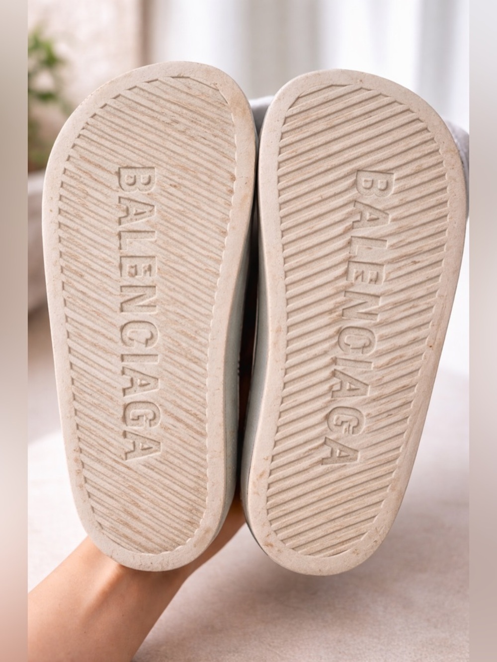 Authentic BALENCIAGA Pool Rubber Womens Chunky Slide Logo Sandals 40 Green Aqua - Picture 7 of 12